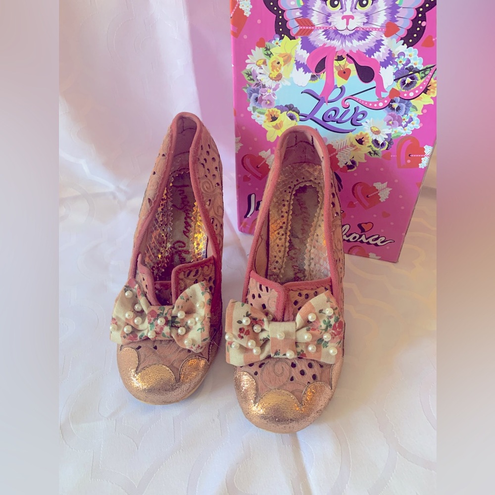 Irregular Choice Rose Gold Heels EUC